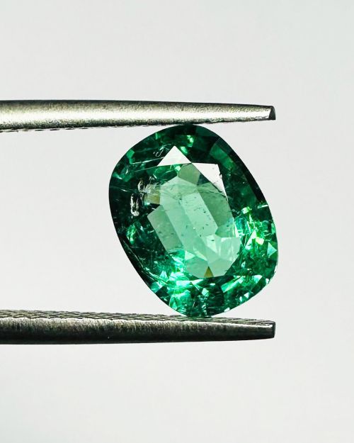 Natural Emerald 2.32 Carat