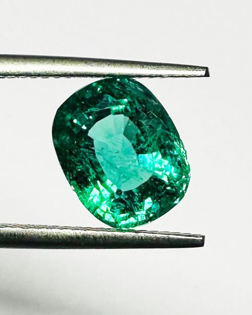 High Quality Natural Emerald 3.81 Carat