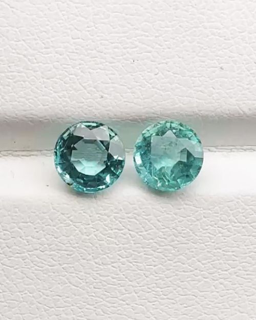 Emerald 6mm round 1.64 Carat Pair Natural